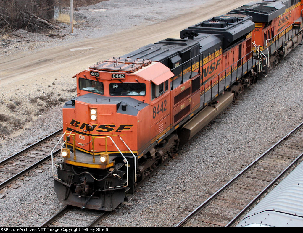 BNSF 8442